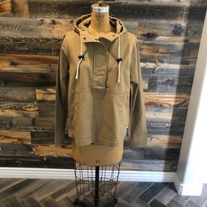 NWOT The North Face Anorak, Khaki, Size Med. (6-8)